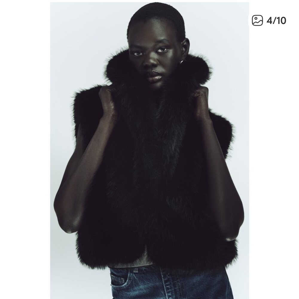 Zara Black Faux Fur Vest